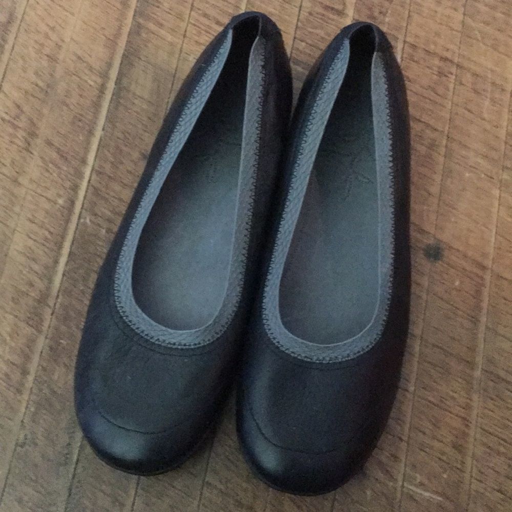 Gilia Black Patagonia elevated basics minimalist flats